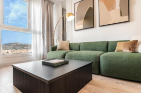 Panoramic skyrise on the 20th floor by REMS